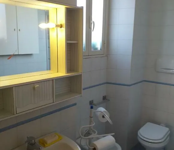 Apartament New Inn Certosa *